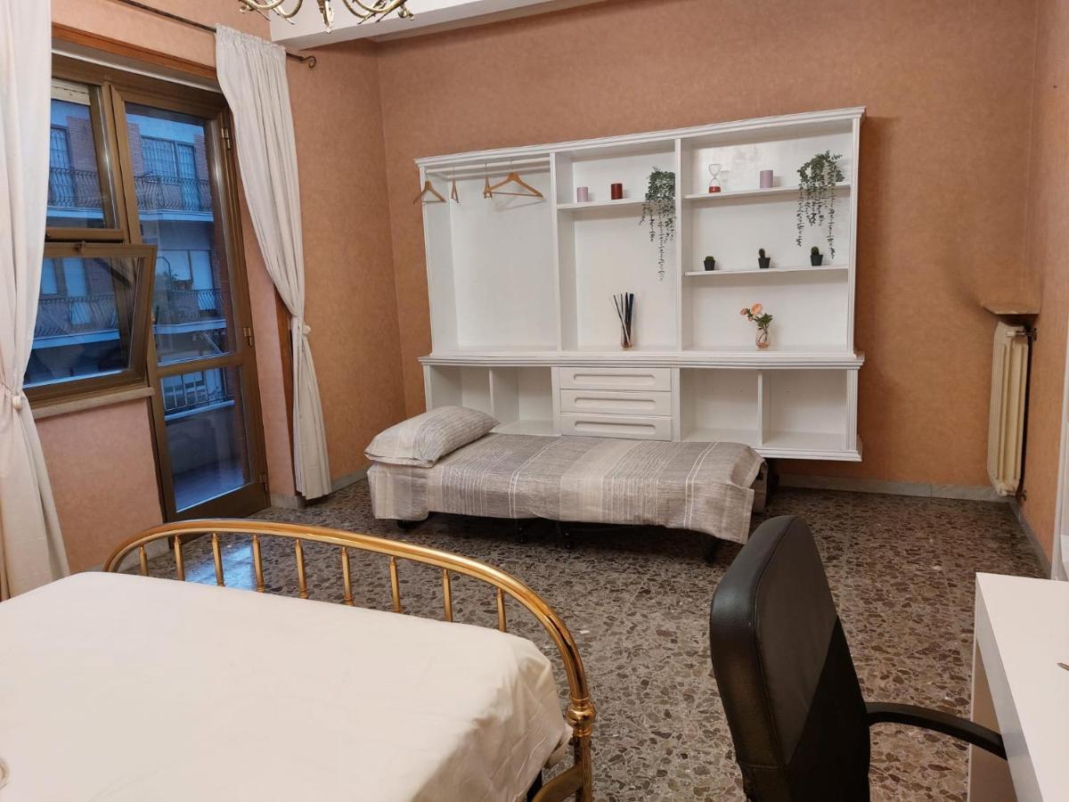 12Min Da Roma Centro Stanza Grande E Luminosa Hotel Ciampino Kültér fotó